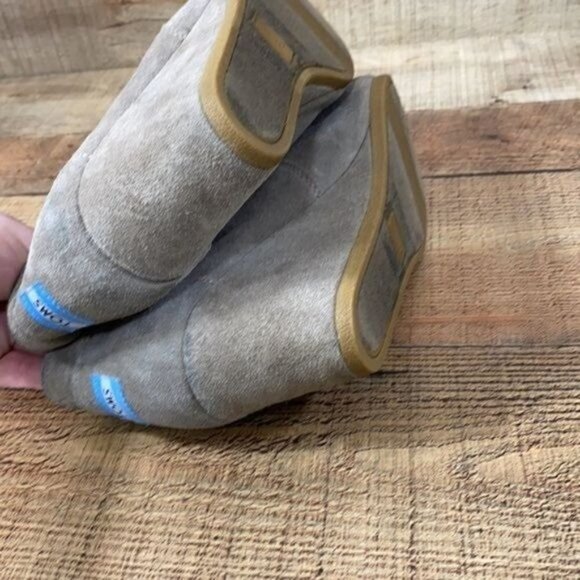 Toms Desert Taupe Suede Ankle Wedge Chukka Bootie - Picture 9 of 9